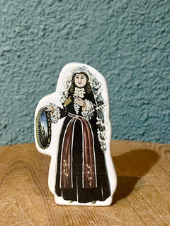 White Studio - ფიროსმანის მინიატურა  "ქართველი ქალი ლეჩაქით"