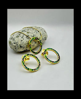 მოოქროვილი გულსაკიდი მინანქარში