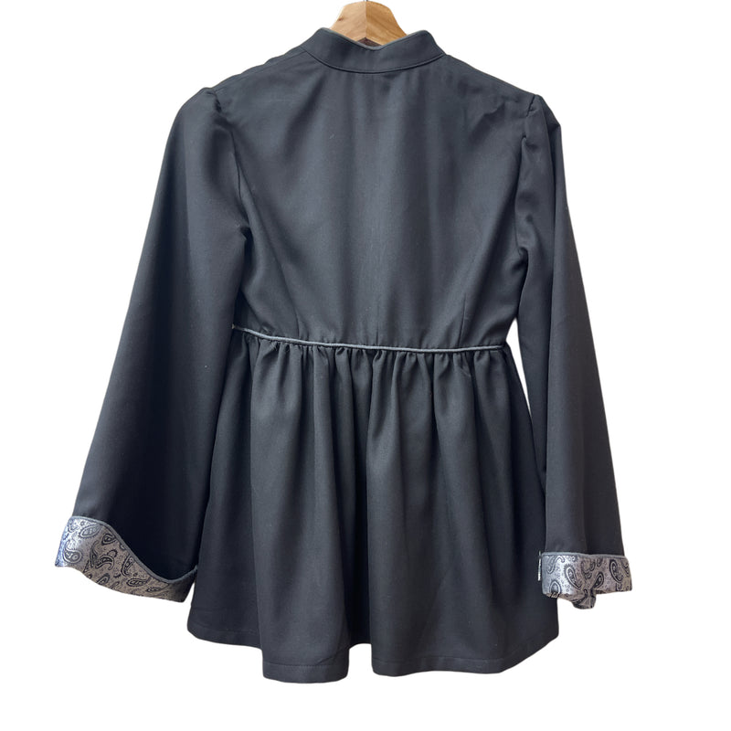 გოგოს ჩოხა შემოსაცმელი (პიჯაკი)