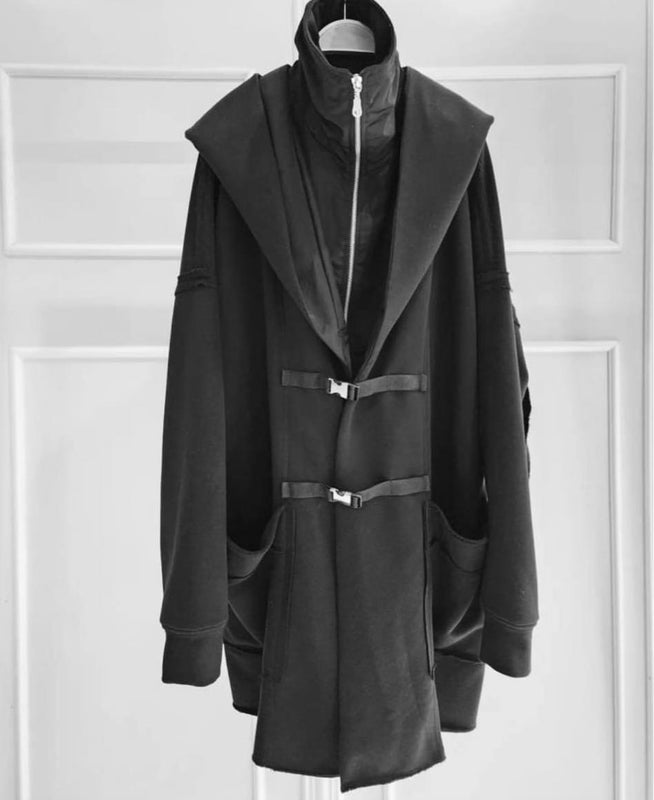 მამაკაცის კაპისონიანი შემოსაცმელი - თხელი ქურთუკი.