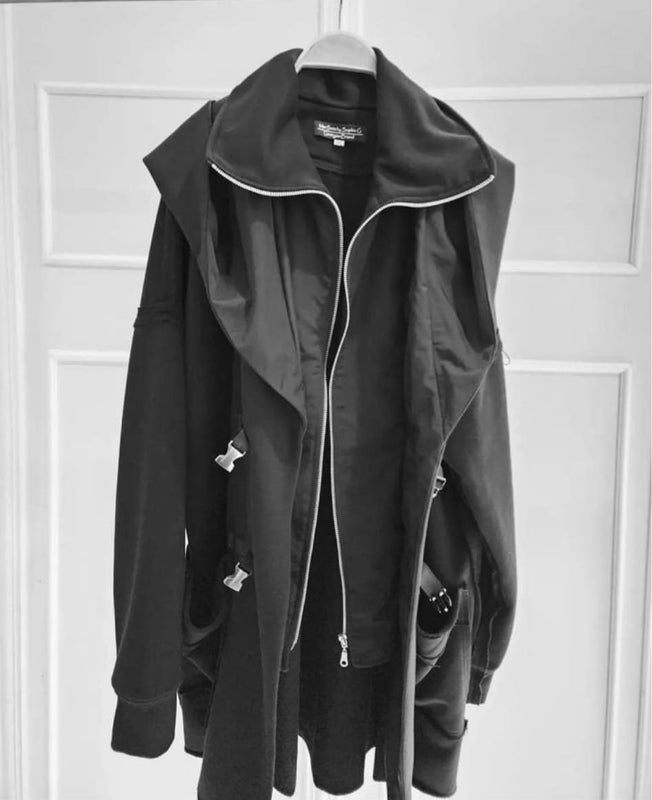 მამაკაცის კაპისონიანი შემოსაცმელი - თხელი ქურთუკი.