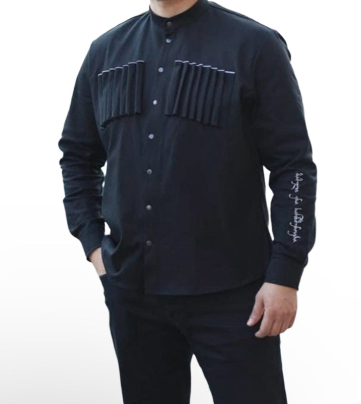 მამაკაცის პერანგი ჩოხის ელემენტებით