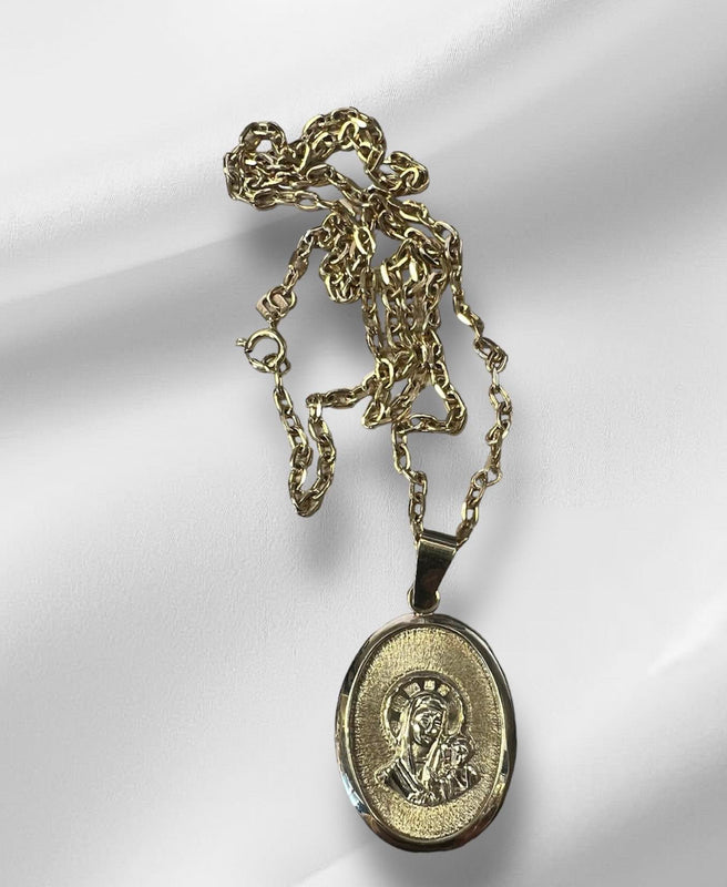 ღვთისმშობლის ოქროს მედალიონი და ცეპი