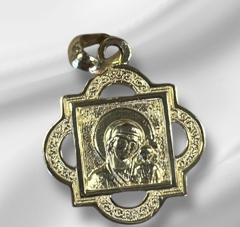 ღვთისმშობლის ოქროს მედალიონი