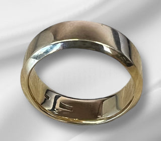 მამაკაცის ოქროს ნიშნობის ბეჭედი