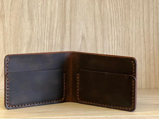 ნატურალური ტყავის საფულე