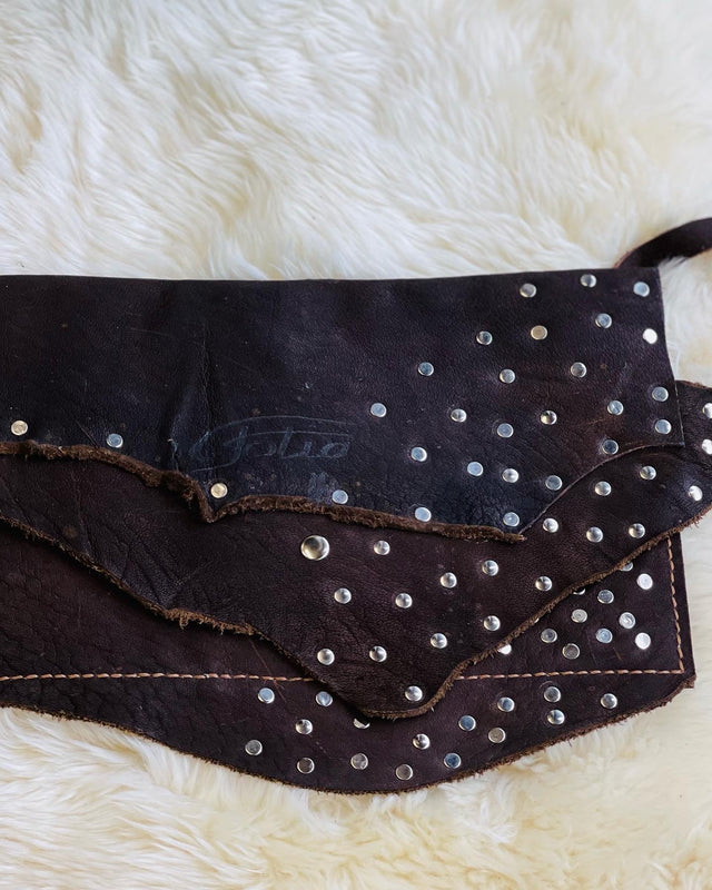 ხელნაკეთი ტყავის ჩანთა-  Fotia