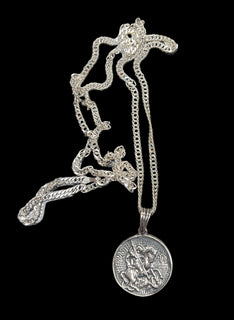 ვერცხლის გულსაკიდი - წმინდა გიორგის მედალიონი, ჯაჭვი