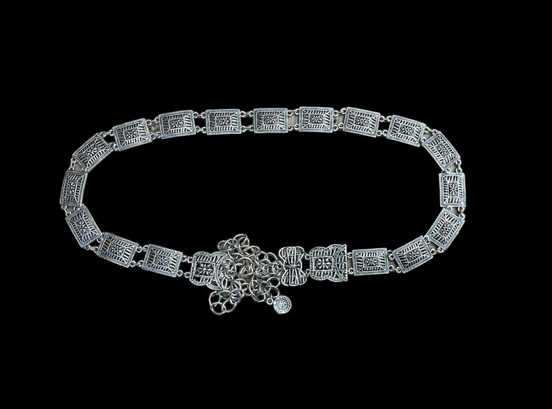 ქამარი ტრადიციული ორნამენტები