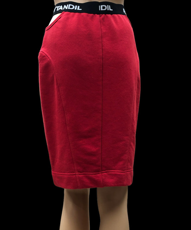 მოკლე ქვედაბოლო