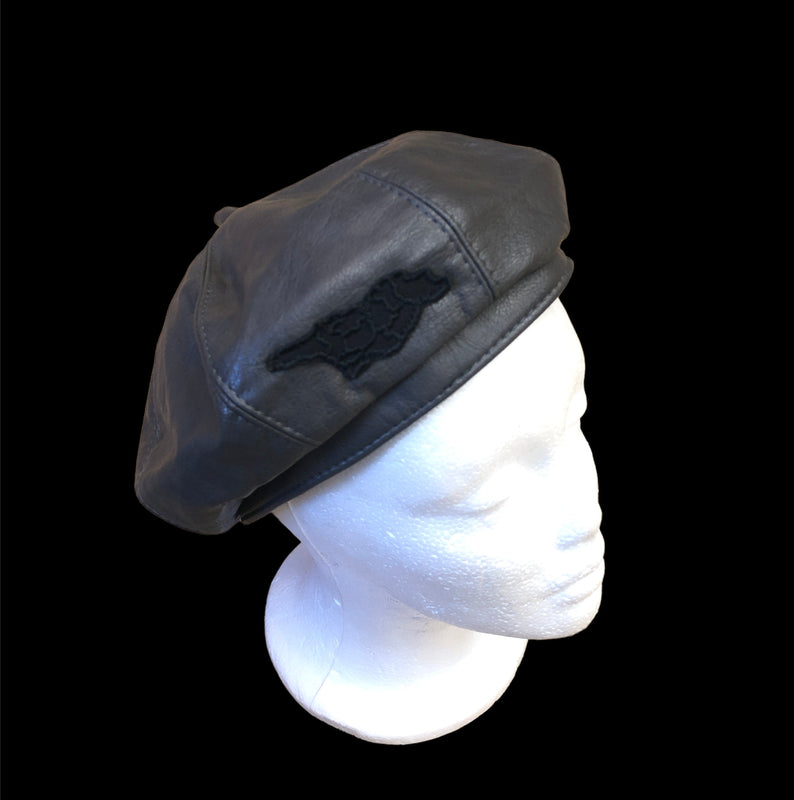 ტყავის ბერეტი