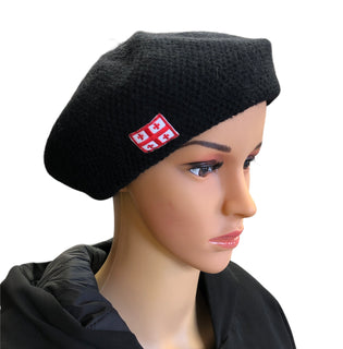 შავი ნაქსოვი ბერეტი საქართველოს დროშით