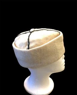 კახური ქუდი - თეთრი ნატურალური მოთელილი მატყლი