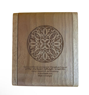 მაცხოვრის ხელნაკეთი ხატი, მინანქარში