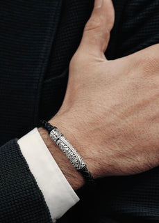 ტყავი და ვერცხლი – ერეკლე მეფის ხმალი